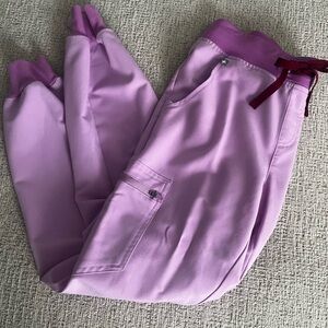 FIGS jogger scrub bottoms limited edition!